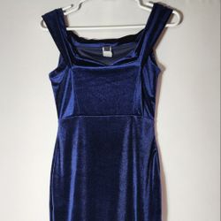 Windsor Dress Size Small Beautiful Blue Highlow