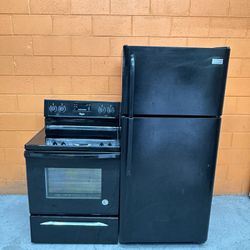 electric or gas and fridge 