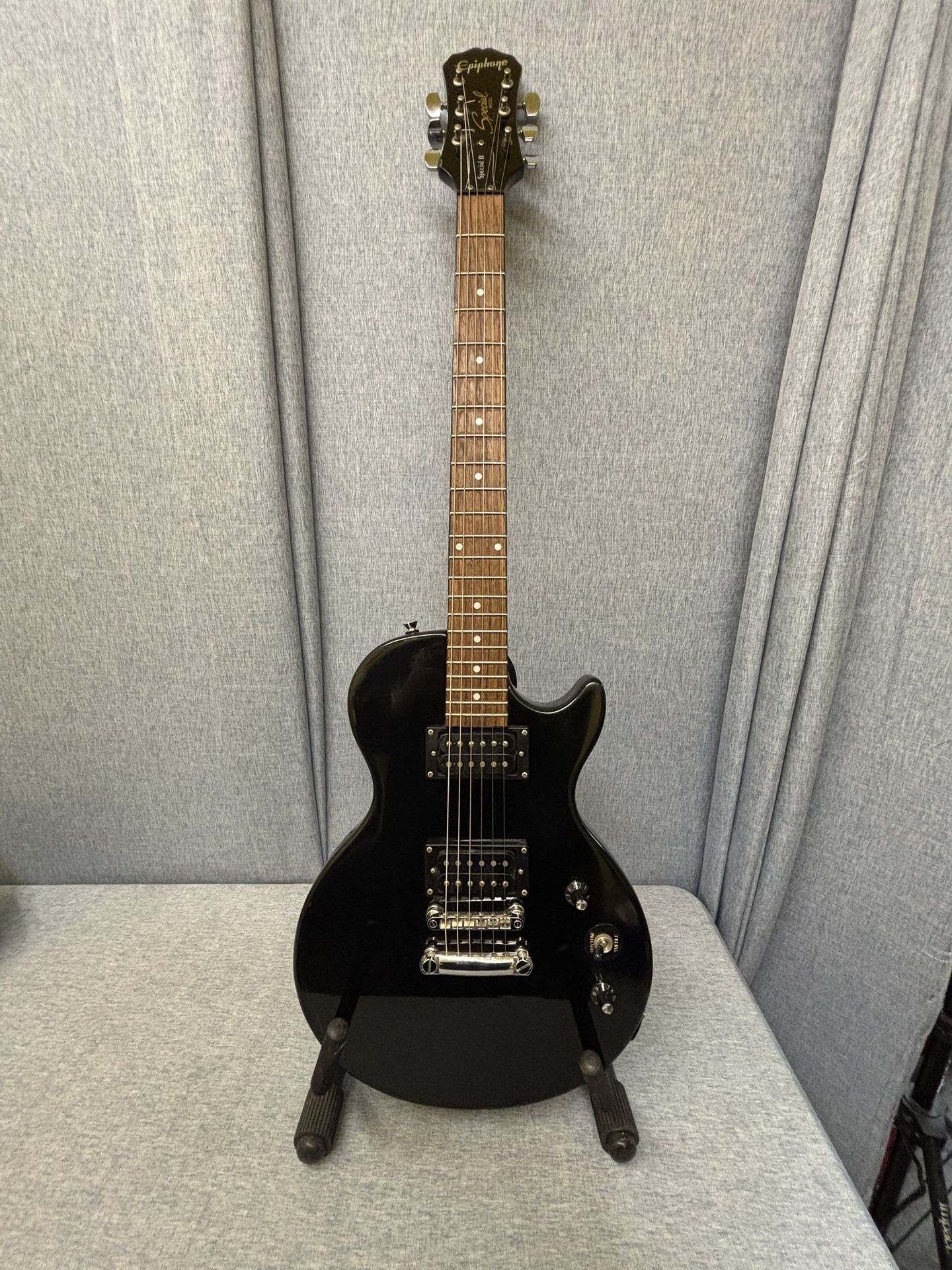 Epiphone Special II Electric Guitar