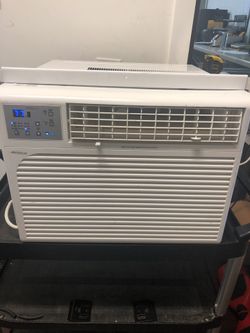 Soleus Air WM1-12E-01 12,038 BTU