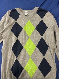Old Navy Argyle V-Neck Sweater