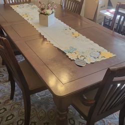 Free Dining Room Table with 6 Chairs 