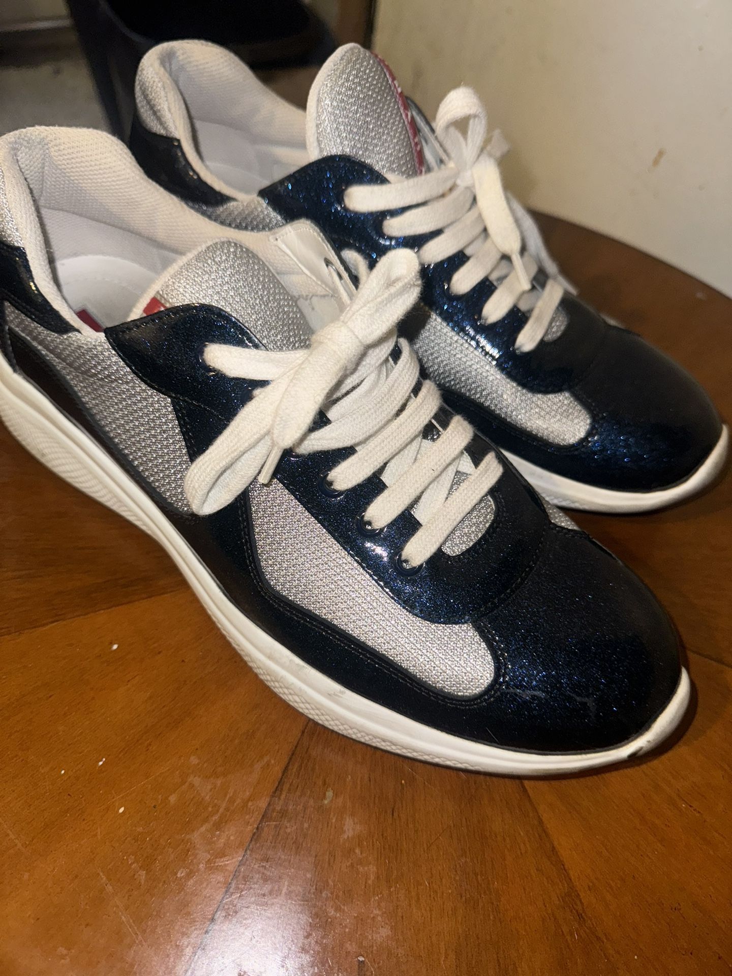 Pradas