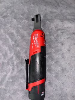 Milwaukee 3/8 ratchet