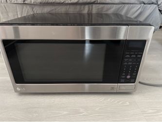 2.0 Countertop Microwave