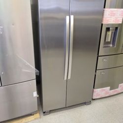 WHIRLPOOL STAINLESS STEEL SIDE BY SIDE REFRIGERATOR OPEN BOX ITEM