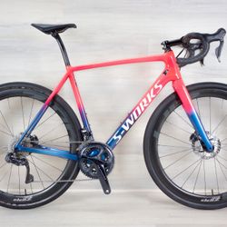 Specialized Crux S-Works, Size- 56, Carbon fiber gravel & road bike, Carbon Zipp 303 s wheels