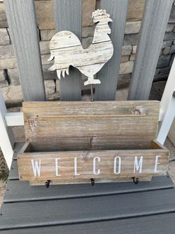 Welcome Wall hanging Key box