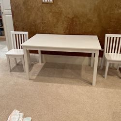 Kids Pottery Barn Table & Chairs 