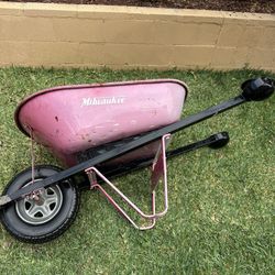 Wheelbarrow Milwaukee 