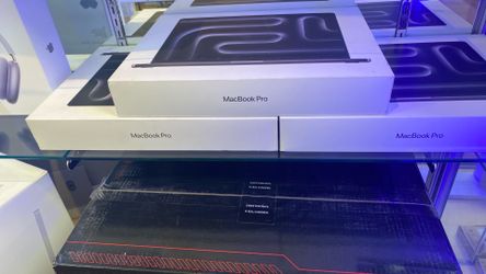 16”MacBook Pro m5 pro max 128Gb ram 2TB SSD