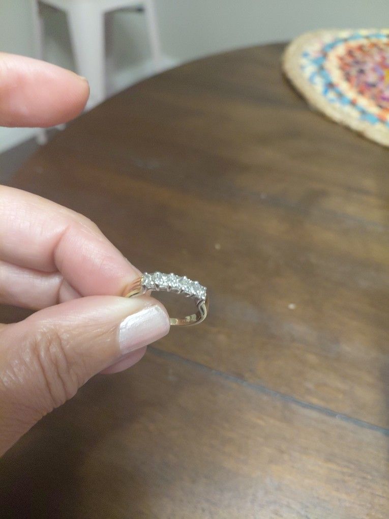 20 Carat gold platinum diamond ring, $800