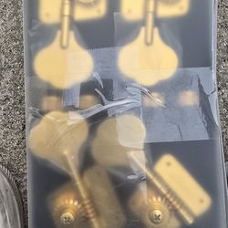 nded
KAISH Gold Vintage 70's Cloverleaf Bass Tuners Bass Tuning Machines Bass Tuni