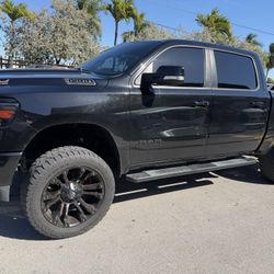 RIM 22” (35x12.50R-22)