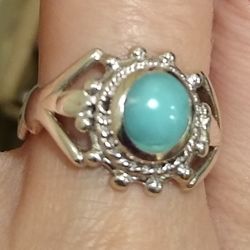 Very Unique Beautiful Genuine Turquoise Ring SIZE 6.75!