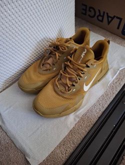 Nike Air Max Alpha Trainer 5 Size 14M