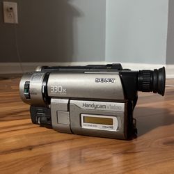 Sony Handycam Hi8 Old School 90s Camcorder  