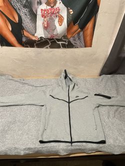 Nike Tech Hoodie Large $80 OBO