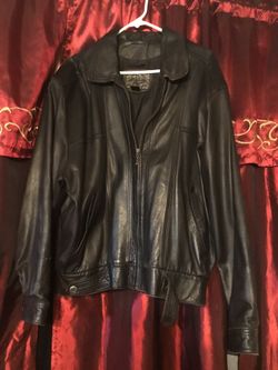 Original leather size XL jacket for men’s good condition no rips only few marks