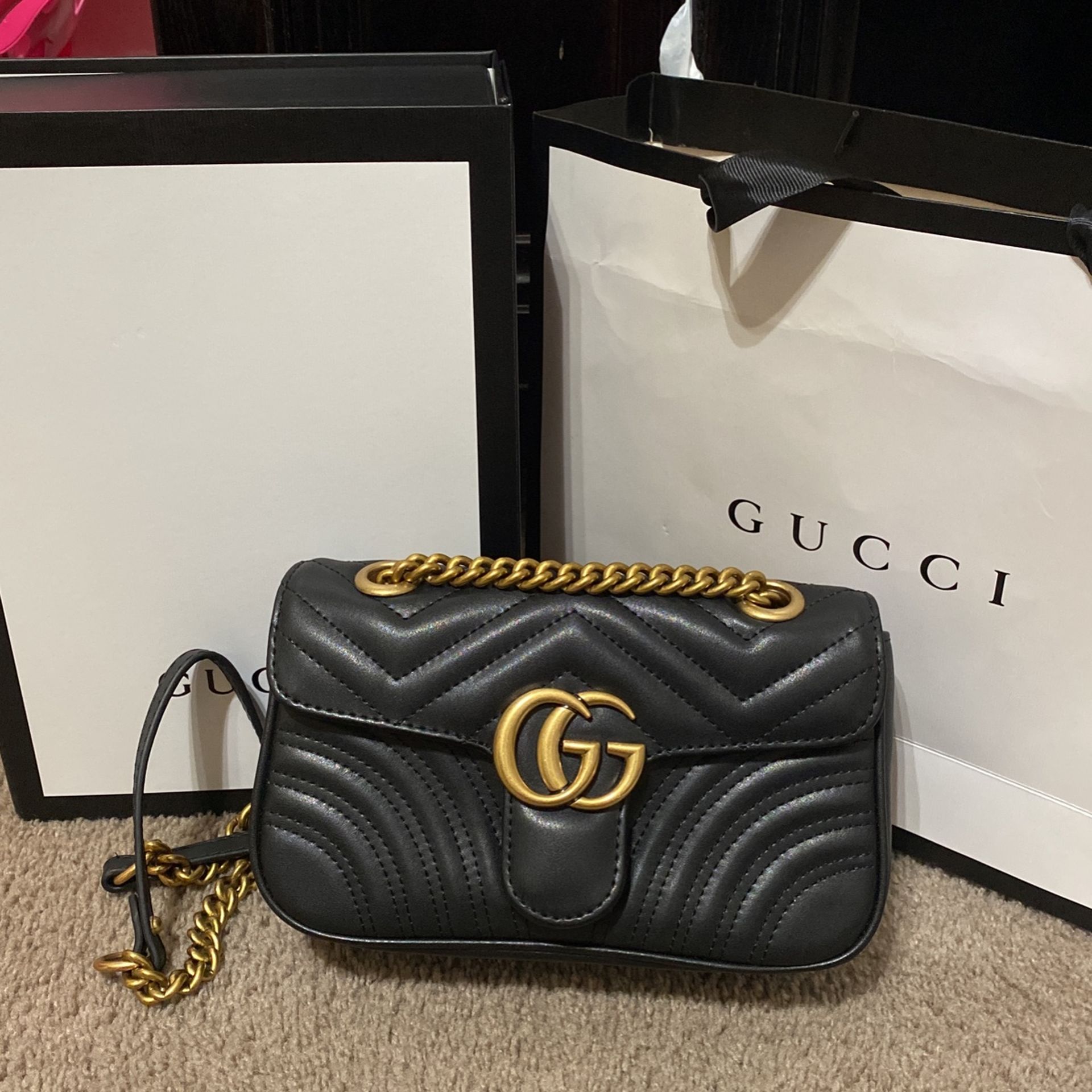 Gucci Marmont Flap Bag Matelasse Leather Mini