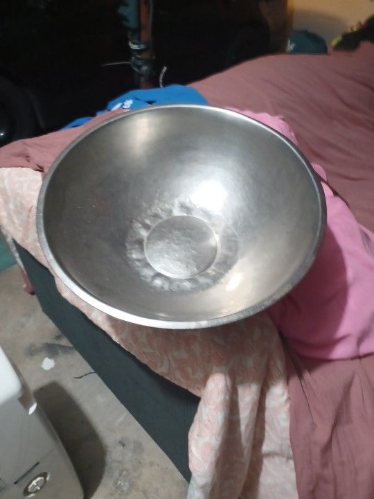 Stainless steel bowl Give Any Offer