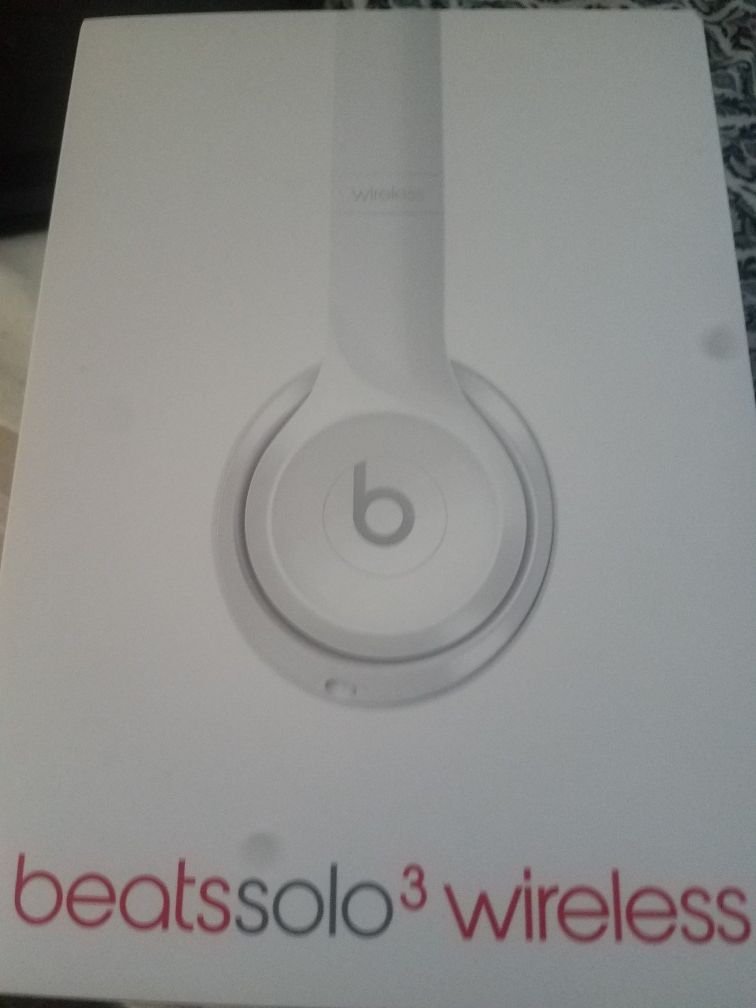 Genuine beats solo 3 wireless