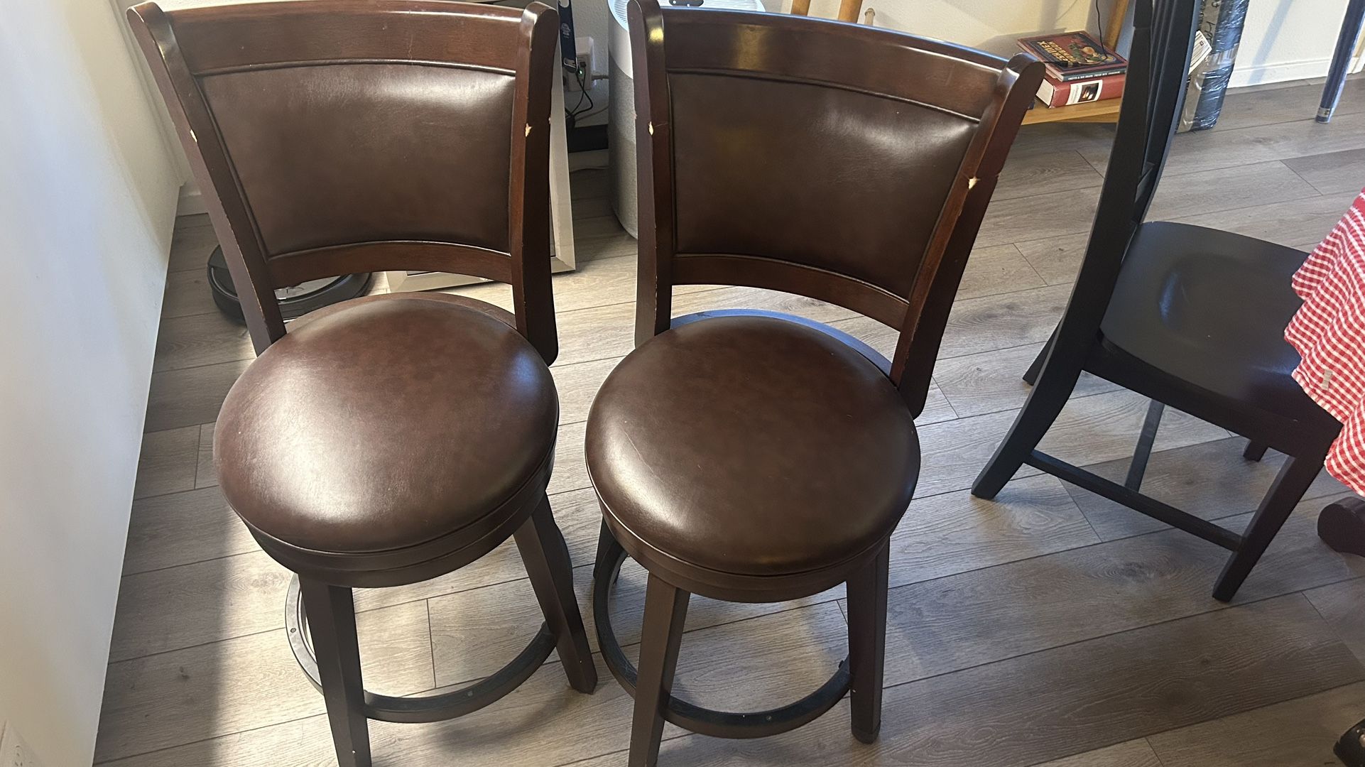 Wood Swivel Bar Stools