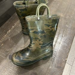 Boys Rain boots 