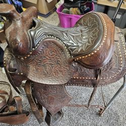 Western Saddle 