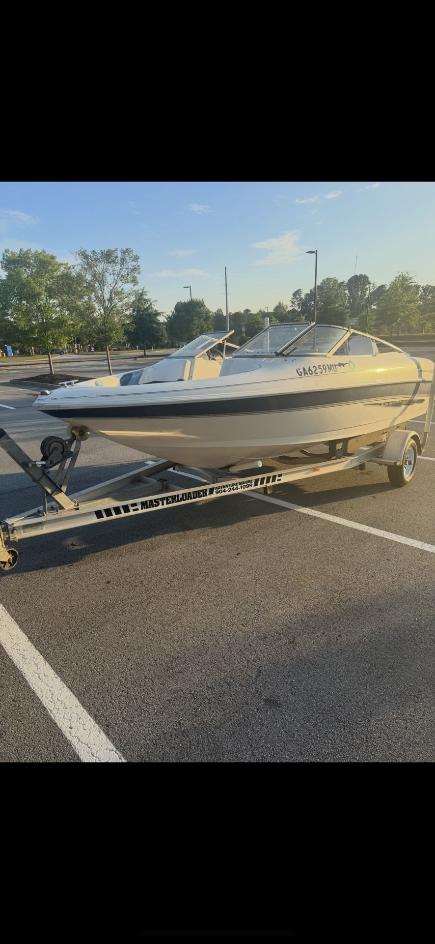 Larson Bow Rider $4,000 OBO