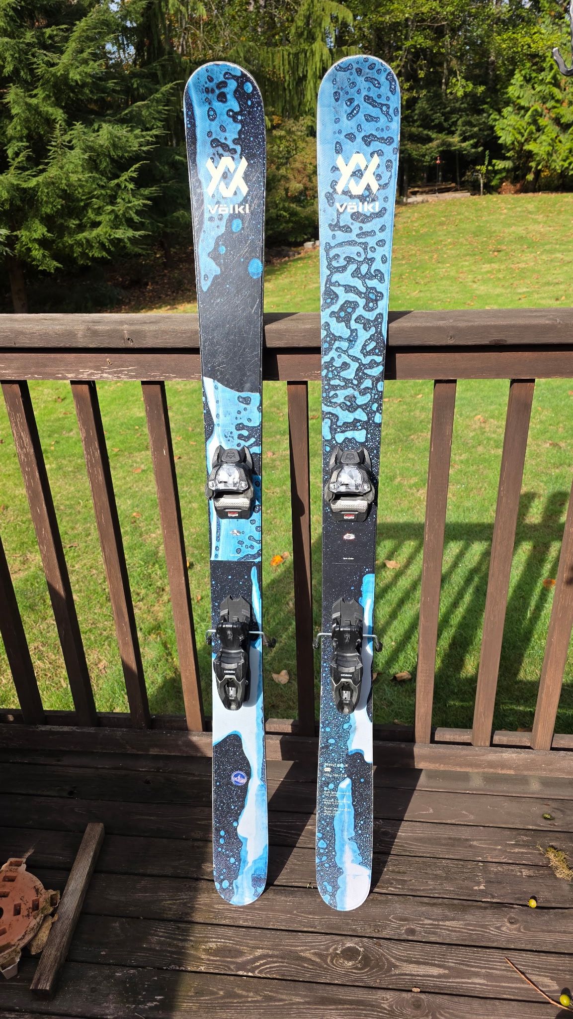 Völkl Revolt 100 Jr 153