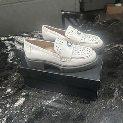 Coach shoes size 8