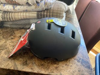 Helmet for teen 14+ never used, still in all packaging.