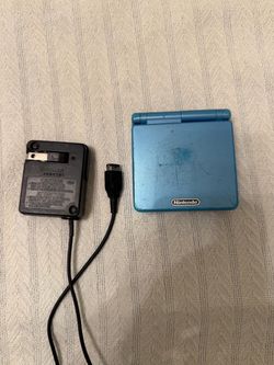 Nintendo Game Boy Advance SP Pearl Blue AGS-001 Working with Charger