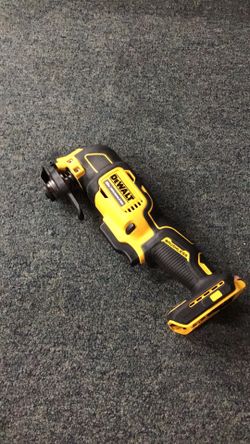 Dewalt 20v Brushless Atomic Compact Series Multi-Tool