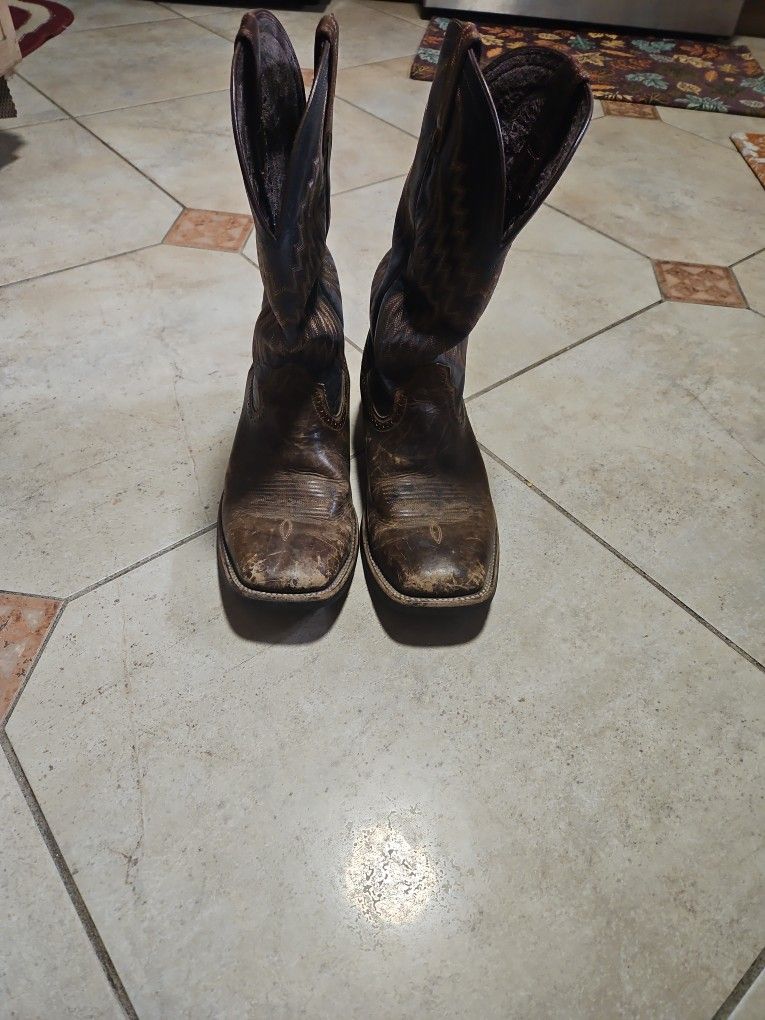 ARIAT Work Boots Size 10 SD For Men's 