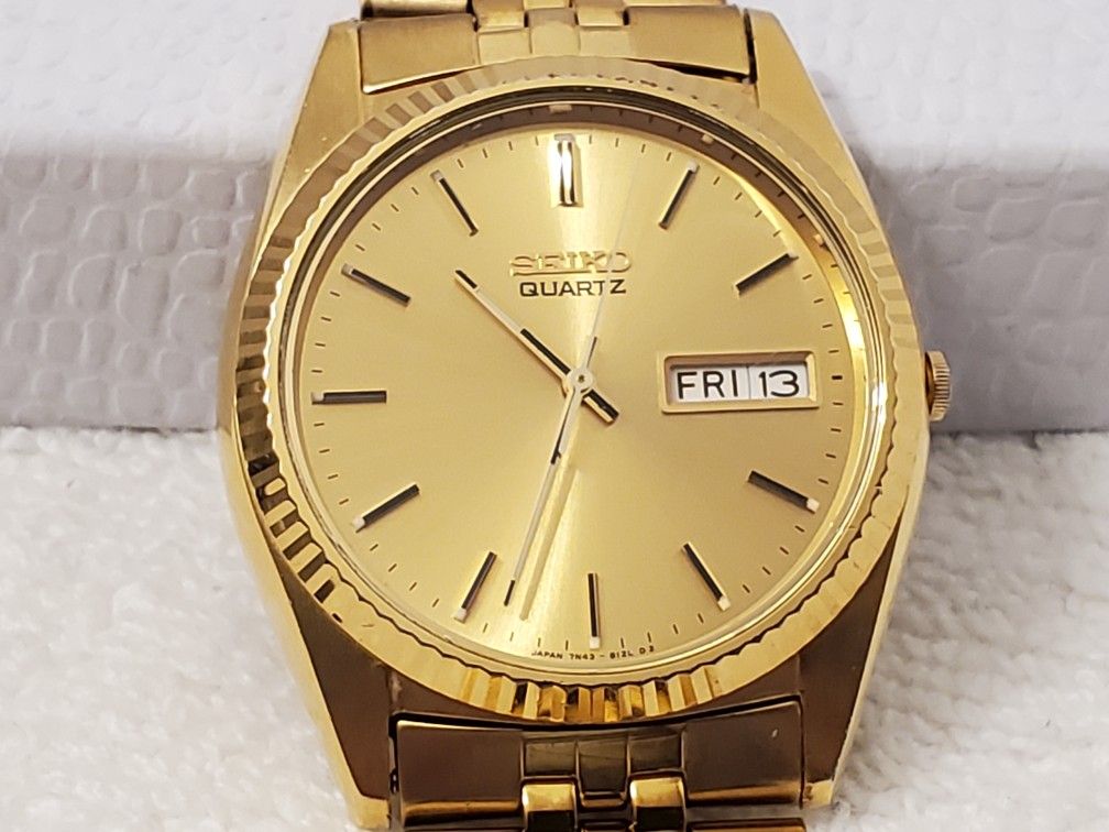 Vintage Seiko Men's Quartz Watch Day Date Gold Tone Stainless Steel Presidential