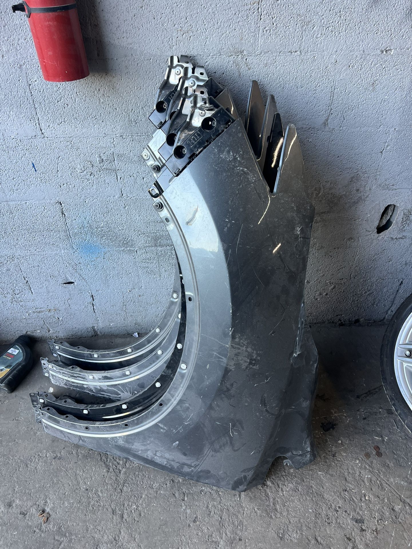 Nissan Murano Driver Side Fenders