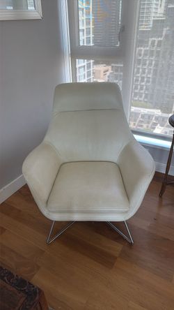 White leather modern arm chair