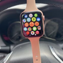 Rose Gold Series 4 44m Apple Watch