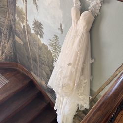 Essence Of Australia Wedding Dress, Size 4(regular 2)