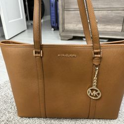 MK Tote