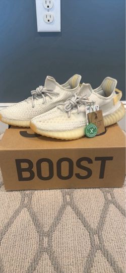 Adidas Yeezy Boost 350 V2 Light (Size 10)