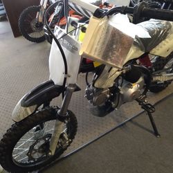 Sale, 125cc Auto Dirt Bike, New, Cheapest $1000