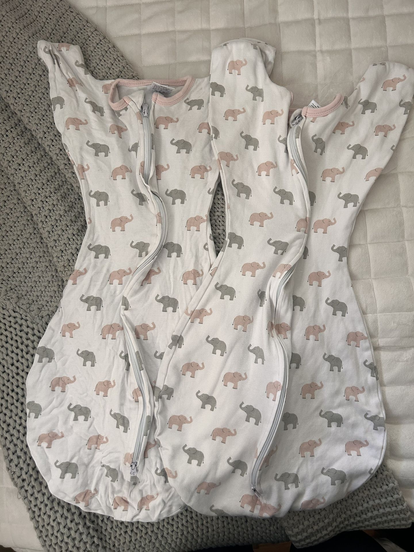 Amazing Baby Swaddle Size Medium 