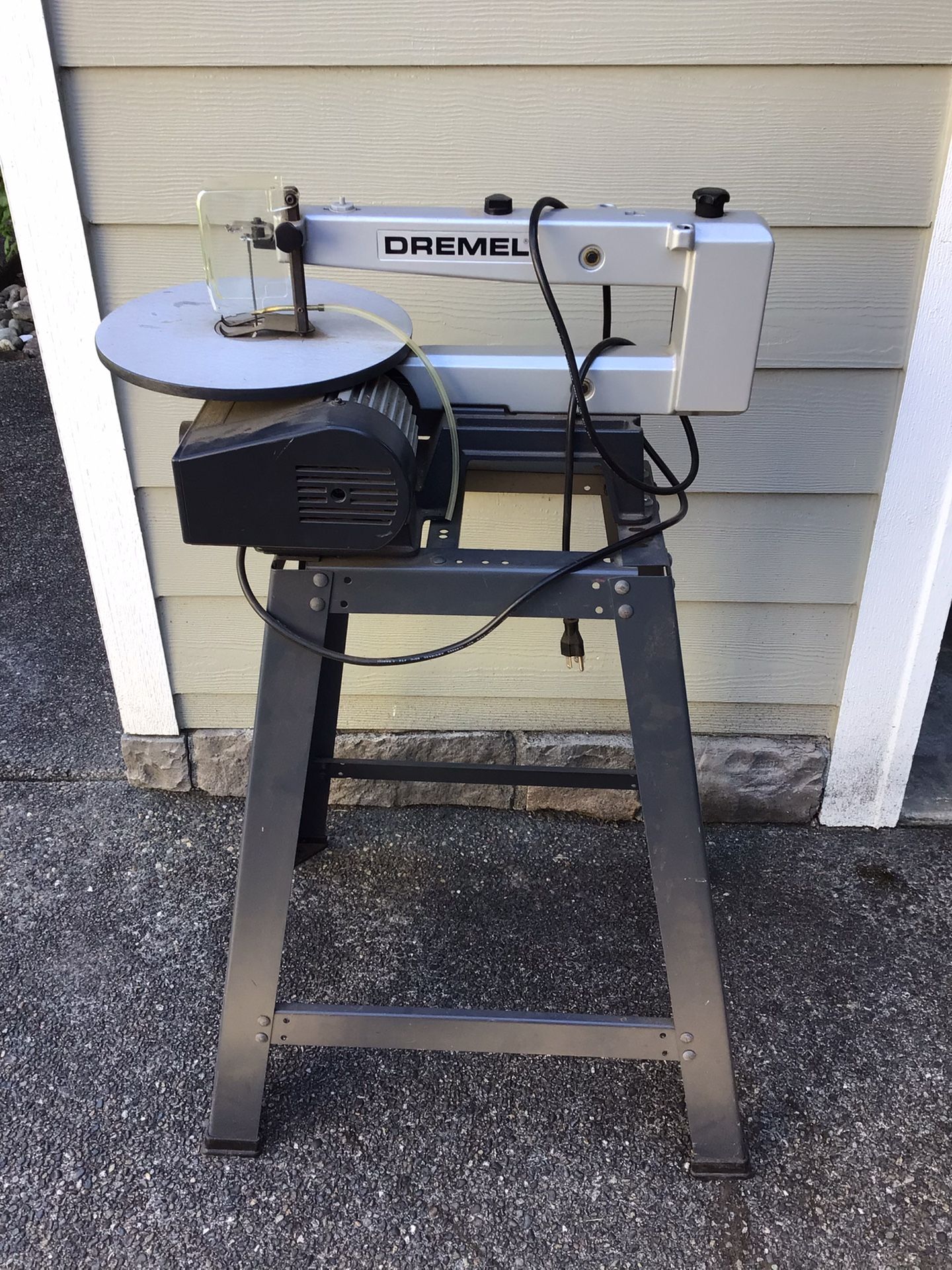 Dremel Scroll Saw 