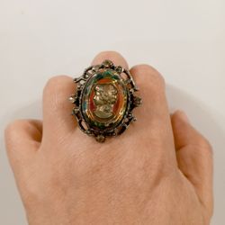 Vintage Intaglio indecent faceted glass cameo ring