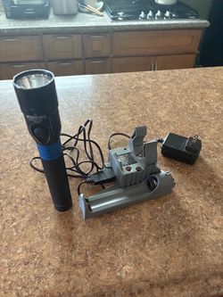 Stream light and charger
