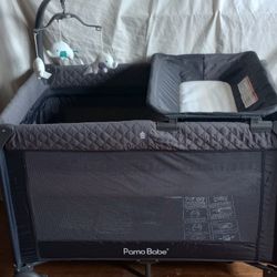 Playpen/Bassinet/Changing Table