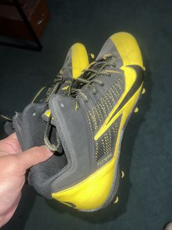 Used Oregon Football Cleats Size 12 $150